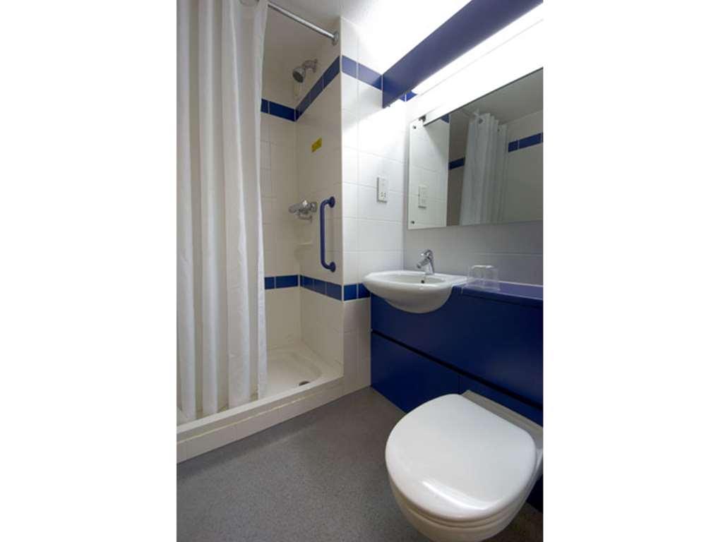 Travelodge Inverness Fairways Kamer foto
